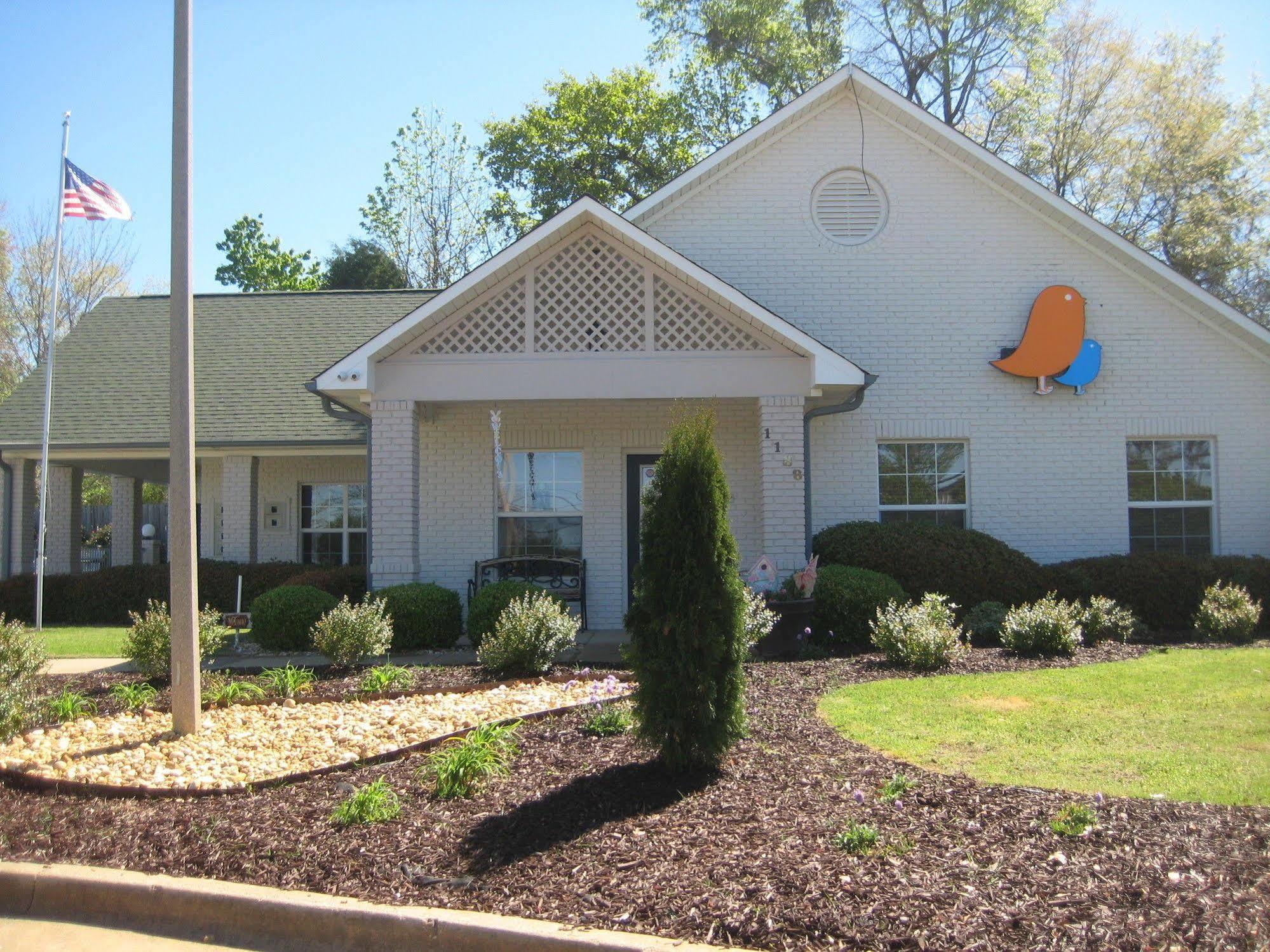 Intown Suites Extended Stay Auburn Al Exterior foto