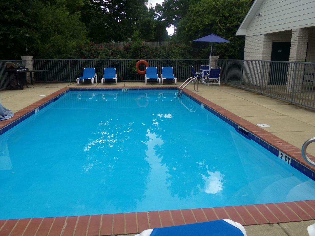 Intown Suites Extended Stay Auburn Al Exterior foto